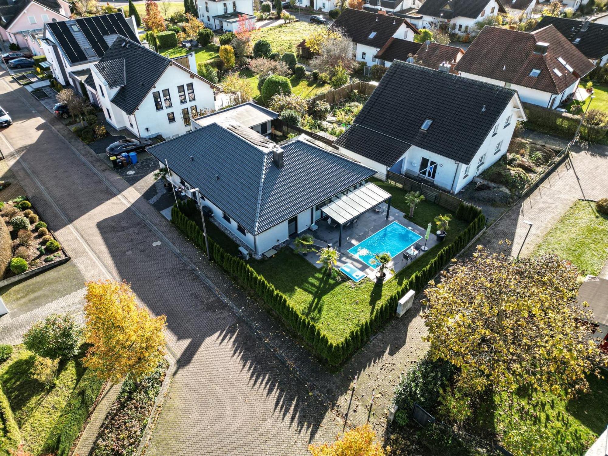 Grosszuegige Unterkunft Mit Terrasse Oberbrechen Exterior photo